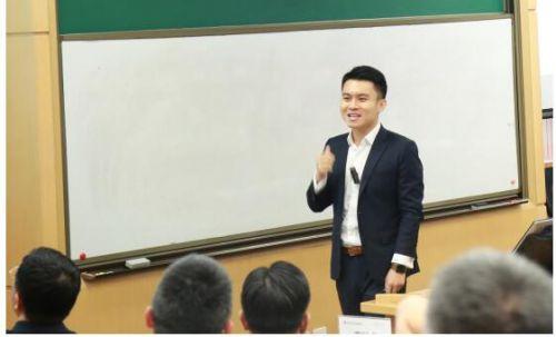 网利宝赵润龙谈汽车金融：万亿级市场的抢滩与劈新
