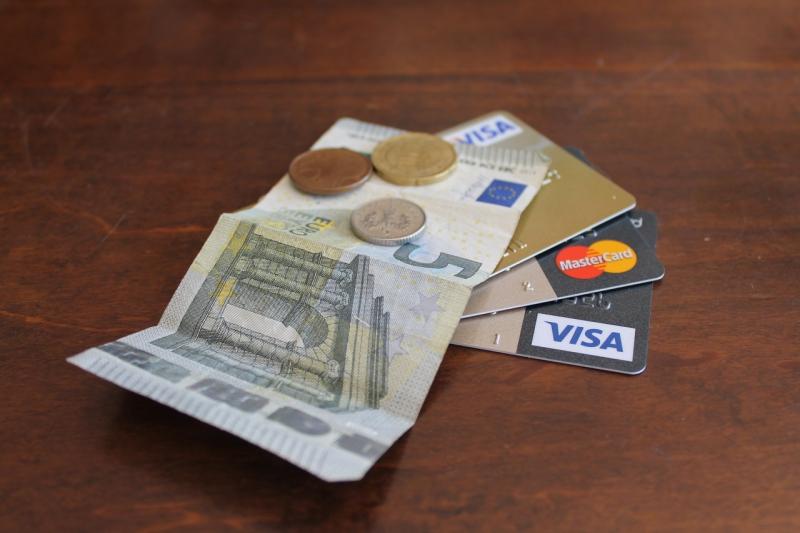 信用卡高增长下“潜伏”不良隐忧